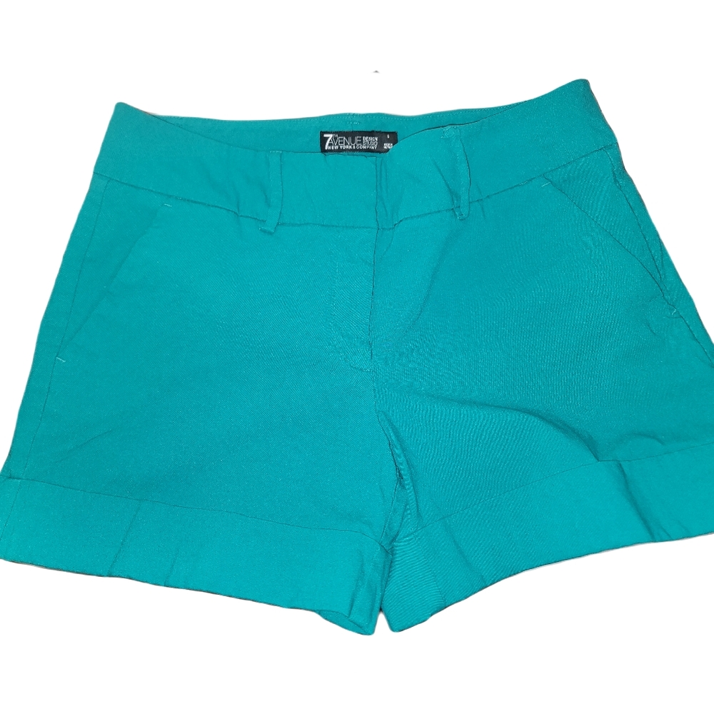 7th AVENUE DESIGN STUDIO/NEW YORK & COMPANY - Teal Shorts, adult size 8